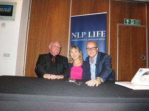 photo of Lysette Offley with Richard Bandler & Paul McKenna '15